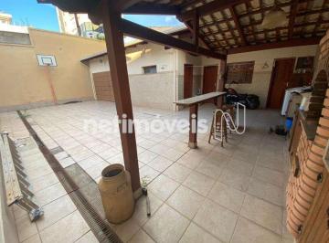 Casa · 210m² · 3 Quartos · 5 Vagas · Venda Casa Castelo Belo Horizonte