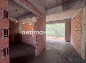 Casa · 205m² · 3 Quartos · 2 Vagas · Casa à Venda em Condomínio Fechado no Buritis – 3 Quartos, 205m²; de Área Privativa