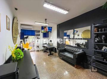 Comercial · 28m² · Excelente Sala Comercial no Funcionários – Região da Savassi