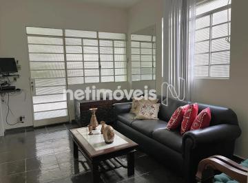 Casa · 576m² · 8 Quartos · 4 Vagas · Terreno com 576,55m²; plano, estuda permuta por apartamentos prontos.
