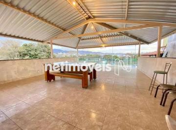 Casa · 225m² · 2 Quartos · 1 Vaga · Excelente casa reformada à venda, com projeto moderno, ambientes bem distribuídos