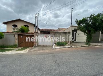 Casa · 180m² · 3 Quartos · 2 Vagas · Excelente Casa à Venda no Ana Lúcia