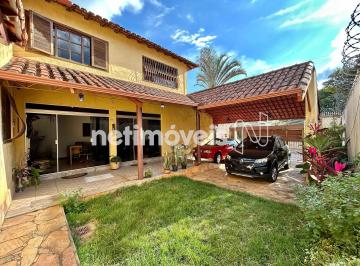 Casa · 355m² · 8 Quartos · 4 Vagas · Casa 08 Quartos no Jaraguá