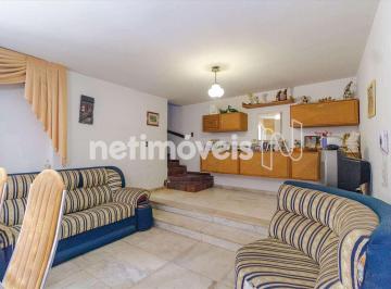 Casa · 370m² · 3 Quartos · 2 Vagas · Oportunidade Única! Casa de 3 Quartos à Venda no Anchieta/Cruzeiro - Conforto, Espaço
