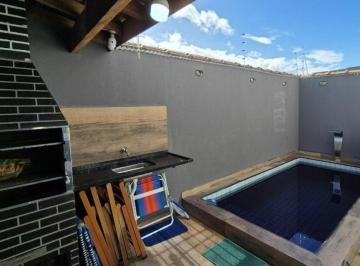 Casa de 2 quartos, Itanhaém · Casa em condomínio  cibratel 2 em Itanhaém com piscina