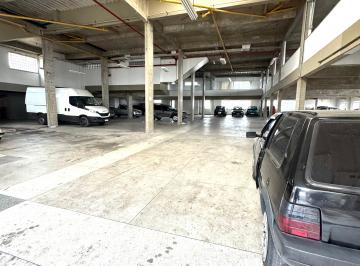 Comercial , Barueri · Galpão comercial amplo e ventilado