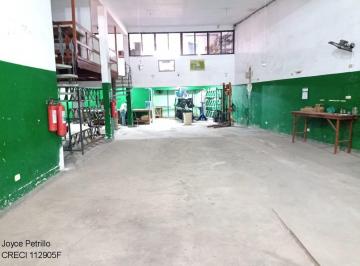 Foto 01 · Galpão comercial com 2 mezaninos, cozinha e 3 banheiros. Localização estratégica em Peruíbe. Ideal p