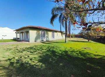 737450_i256d8f9VY9FG_73745068d28b535695a.jpg · Casa à Venda 208m² | 6 Quartos | 2 Suítes | 3 Vagas | Área de 1.260m² | Vila Nova - Imbituba/SC