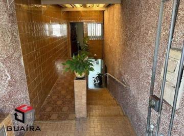 Casa · 231m² · 3 Quartos · Terreno de 182m², divido em 3 casas e um salão comercial na frente, localizada no Ipiranga!!!