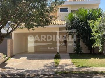 Casa · 223m² · 3 Quartos · 4 Vagas · CASA À VENDA