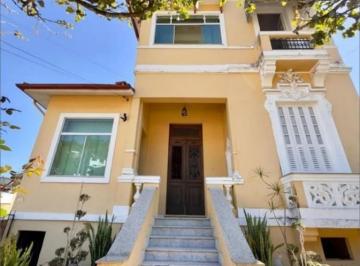 202508252342389352.jpg · Casa para Venda em Petrópolis, Centro, 4 dormitórios, 1 suíte, 3 banheiros, 4 vagas