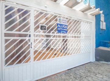 Casa · 140m² · 3 Quartos · 2 Vagas · Casa residencial com 3 quartos e 1 vaga para alugar no bairro Vila Caraguatá
