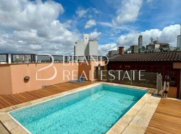 Apartamento · 250m² · 3 Quartos · 4 Vagas · Cobertura para locação em Pinheiros 250m², 03 dormitórios, piscina, churrasqueira e 04 vagas