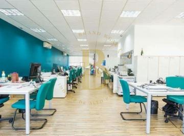 Comercial · 1143m² · 12 Vagas · Prédio comercial reformado em Perdizes, 1143m², 12 vagas, 10 banheiros, a 200m da Avenida Sumaré.