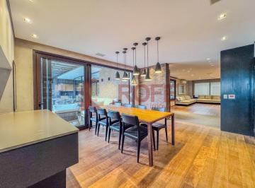 Casa · 634m² · 5 Quartos · 4 Vagas · Viva o privilégio de morar no Jardim Europa