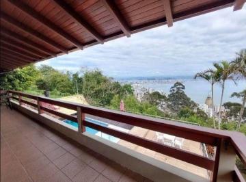5eb757252975b491d4fa86356d09176490e277a8 · À venda | 420 m², Piscina Privativa, Vista Mar, 4 quartos - Morro da Cruz, em Florianópolis.