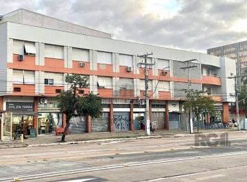 Apartamento · 70m² · 2 Quartos · Apartamento de 2 Dormitórios totalmente reformado com churrasqueira