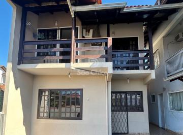 Casa · 240m² · 7 Quartos · 2 Vagas · OPORTUNIDADE ÚNICA APENAS 250 M DA PRAIA DA ENSEADA