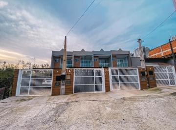 Casa · 90m² · 2 Quartos · 1 Vaga · Sobrado MOBILIADO com 2 suítes | 350 METROS DO MAR à venda, 90 m² por R$ 649.000 - Centro - Balneári