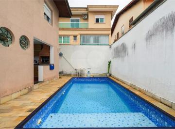 Casa · 250m² · 2 Quartos · 5 Vagas · Casa com 2 quartos à venda em Lar São Paulo - SP