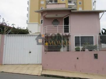 Casa · 250m² · 3 Quartos · 4 Vagas · CASA COM POSSIBILIDADE DE FINANCIAMENTO - 3 QUARTOS