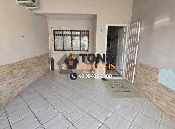 Casa · 136m² · 2 Quartos · 2 Vagas · Sobrado de 2 dormitórios sendo 2 suítes localizado no Jardim Cidade - São José.