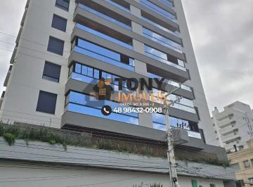Apartamento · 69m² · 2 Quartos · 2 Vagas · Lindo apartamento de 2 dormitórios com suíte com vaga para 2 carros, localizado no Bairro Floresta -