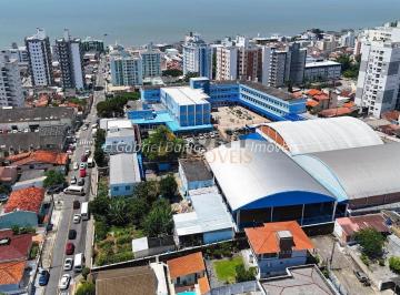 Casa · 220m² · 4 Quartos · 2 Vagas · INCRIVEL CASA EM BARREIROS COM 4 QUARTOS