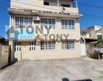 Apartamento · 300m² · 8 Quartos · 8 KITNETES  -  RENDA GARANTIDA
