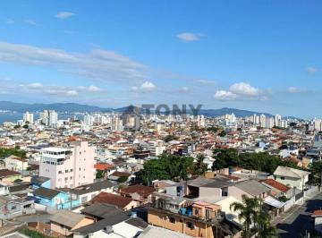 Apartamento · 81m² · 2 Quartos · 1 Vaga · APARTAMENTO 2 QUARTOS ANDAR ALTO COM VISTA INCRIVEL