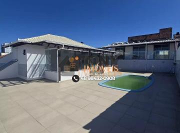 Casa · 200m² · 3 Quartos · Casa com piscina de 3 dormitórios sendo 1 suíte localizada no bairro Areias - São José - SC.