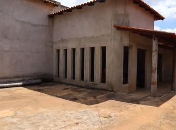 Casa de 8 quartos, Taguatinga · Casa com 6 Qtos 3 suítes Lavabo Lote 800 metros QSC 19 Primavera