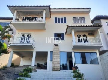 Foto 01 · Luxuosa Casa de 3 Suítes em Itaipu, Niterói-RJ