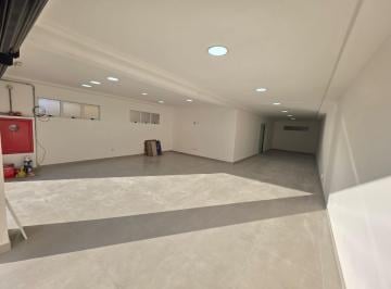 202508261434315723.jpeg · Salão Comercial para Locação em Várzea Paulista, Vila Popular, 2 banheiros, 3 vagas
