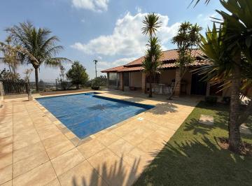 43f68a8f708173bc04468c70ac6d4301b0423d15 · Chácara térrea completa com 230m² no Condomínio 3 Lagos Mairinque