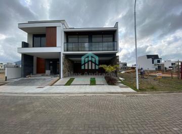 Casa · 150m² · 3 Quartos · 2 Vagas · Casa em Condomínio em Bairro Deltaville - Biguaçu, SC