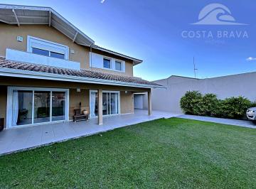 Casa · 592m² · 5 Quartos · 4 Vagas · Sobrado em Caiobá  -  Matinhos