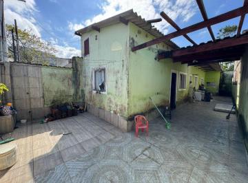 Casa de 2 quartos, Itanhaém · Casa para Venda, Itanhaém / SP. Possui 02 quartos.