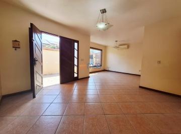 Casa · 120m² · 3 Quartos · Excelente oportunidade nos Cavaleiros