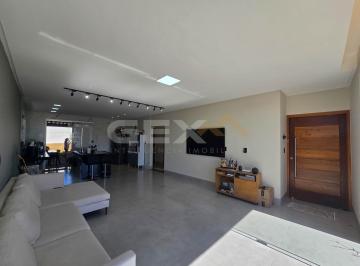 Casa · 186m² · 3 Quartos · 3 Vagas · Casa à venda no bairro Jardinópolis, 3 quartos, 1 suíte com closet e 3 vagas.
