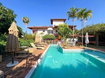 3615e0a4de7e2896b0e1aaa7af5c679ec5e21e3e · Casa com 5 dormitórios à venda, 498 m² por R$ 3.500.000,00 - Condomínio Terras de Vinhedo - Vinhedo/