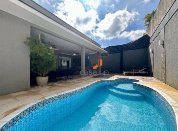 d9aedd008974df69cafa49ea0bd431b7ba014cae · Casa com 3 suítes, piscina aquecida e sauna à venda no Condomínio Recanto dos Paturis em Vinhedo-SP