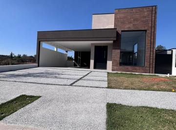 Casa · 210m² · 3 Quartos · 4 Vagas · Casa de 3 suítes - condomínio Gran Vile S. Venâncio em Itupeva R$1.500.000