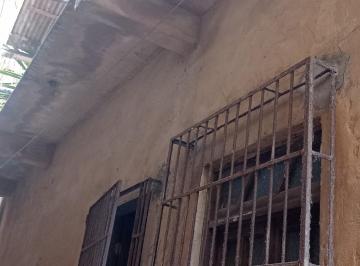 Casa de 2 quartos, Salvador · Casa livre com 02 pavimentos para venda, bairro Caminho de Areia.