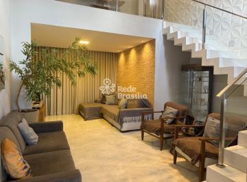 Casa · 195m² · 4 Quartos · 2 Vagas · QE 36 - Casa à venda, com 4 quartos, sendo 1 suíte, Guará II
