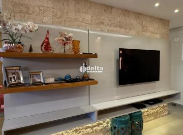 Apartamento · 110m² · 3 Quartos · 2 Vagas · Apartamento disponível para venda no bairro Santa Mônica em Uberlândia-MG.