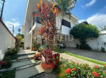 Casa · 279m² · 4 Quartos · 6 Vagas · Casa em rua fechada Granja Julieta !