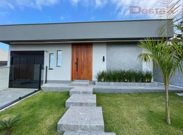 Casa · 151m² · 3 Quartos · 3 Vagas · Casa em São José