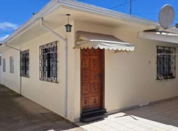 102_Casa Comprar.jpg · Residência térrea em condomínio fechado no bairro do Boqueirão