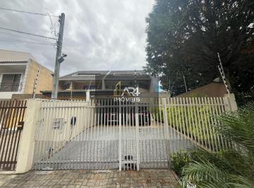Casa · 208m² · 3 Quartos · 4 Vagas · Sobrado Triplex à venda no bairro Uberaba em Curitiba/PR